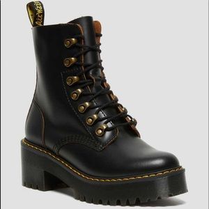 Dr. Martens - Leona Boot - Size 8 - Like New